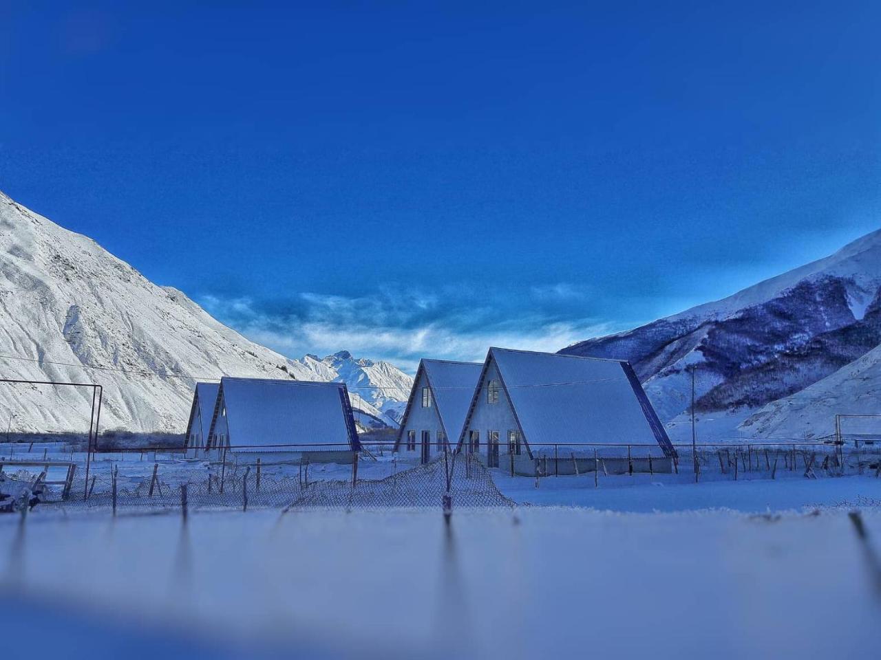 Hotel Twins Achkhoti Kazbegi Extérieur photo