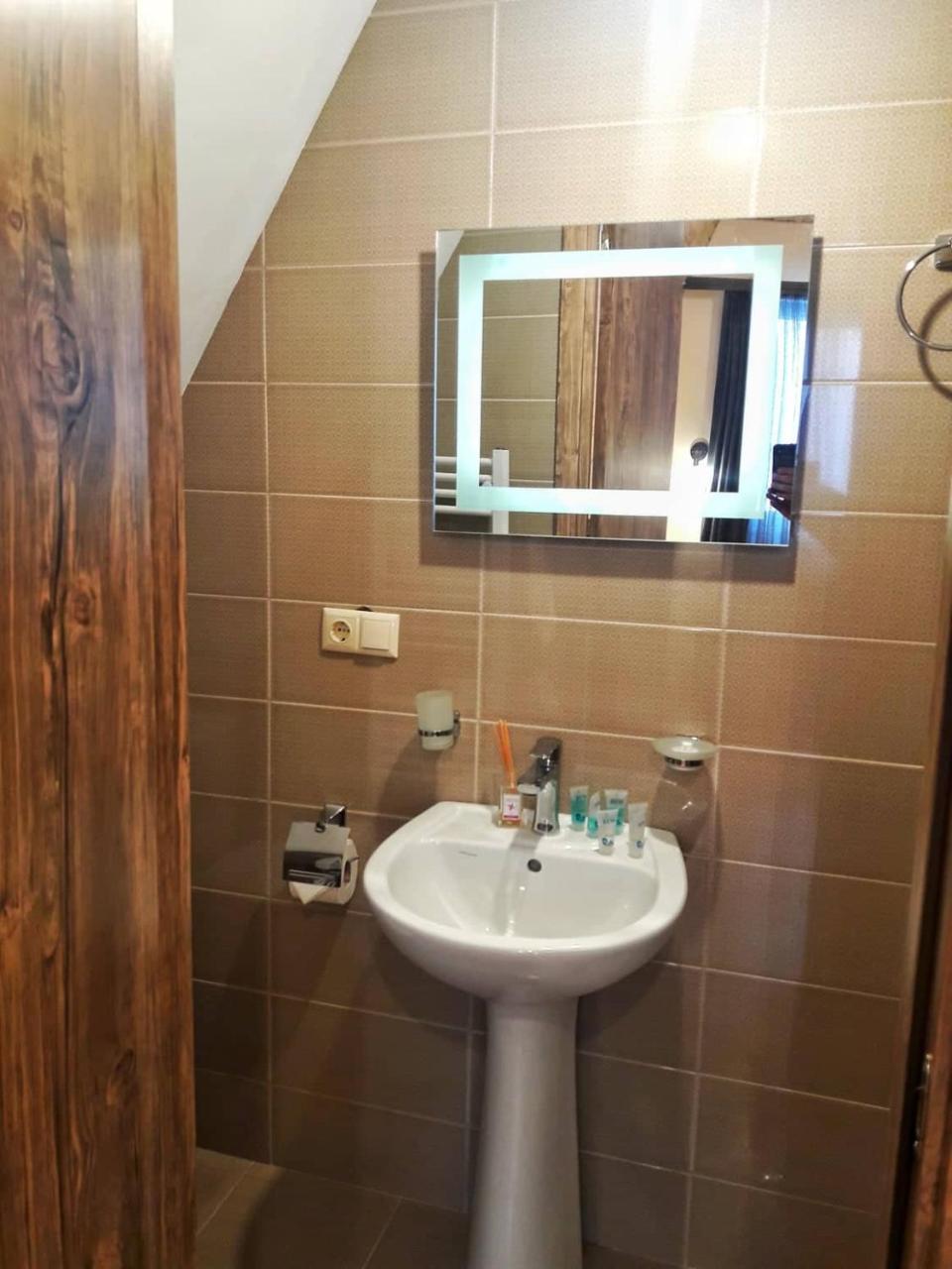 Hotel Twins Achkhoti Kazbegi Extérieur photo